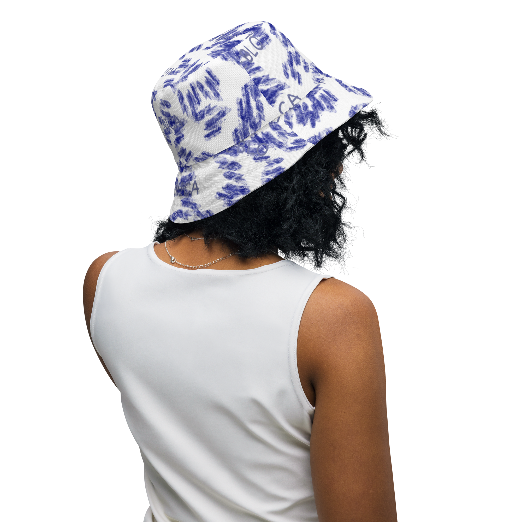 Reversible bucket hat